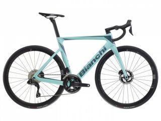 2025-Bianchi-Oltre-Race-105-Di2-Carbon-Road-Bike