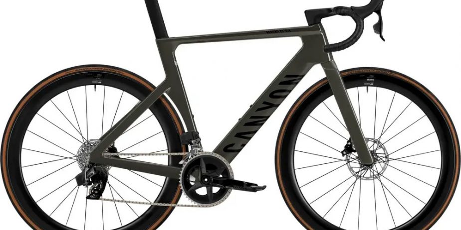 2025 Canyon Aeroad CF SLX 7 AXS Road Bike (ZONACYCLES)