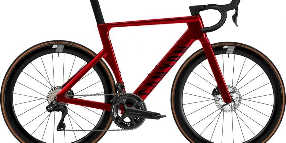 2025 Canyon Aeroad CF SLX 8 Di2 Road Bike (ZONACYCLES)