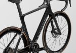 2025 Canyon Aeroad CFR Di2 Road Bike (ZONACYCLES)