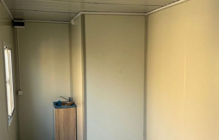 Prodaja kontejnera 6m×2,4m