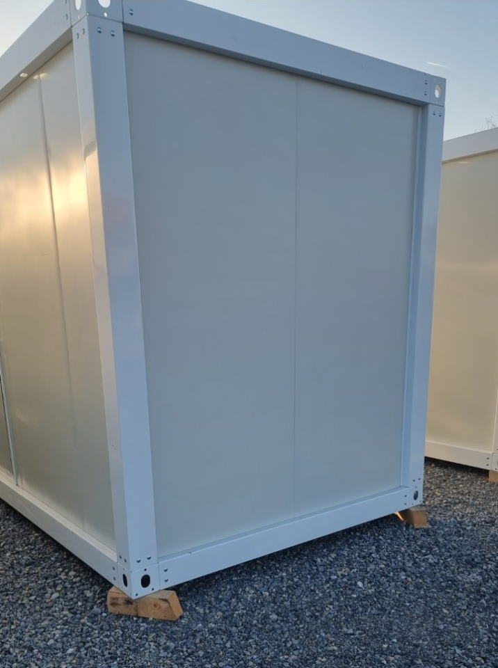 Prodaja kontejnera 6m×2,4m