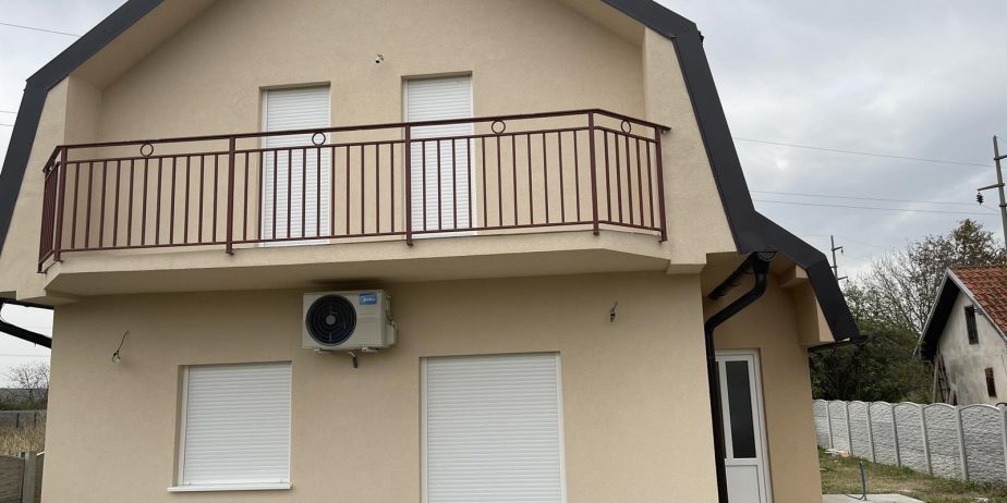 Borča, 120m2, na prodaju nova nameštena kuća